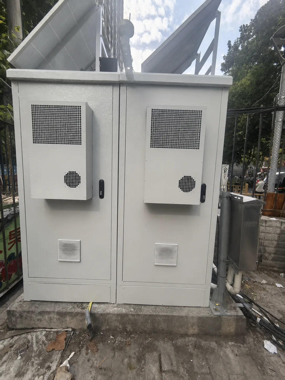 Roofs and Outdoor Cabinets